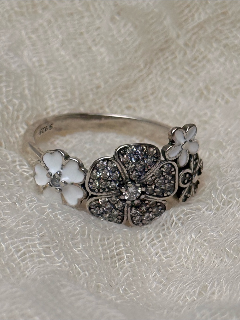 Sterling Silver White Floral Crystal Ring - Women's Jewelry, Size 8